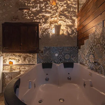 Arpinum Divinum Luxury Loft Apartment