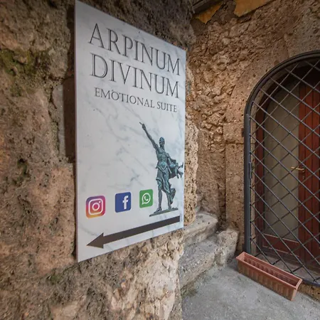 Arpinum Divinum Luxury Loft *