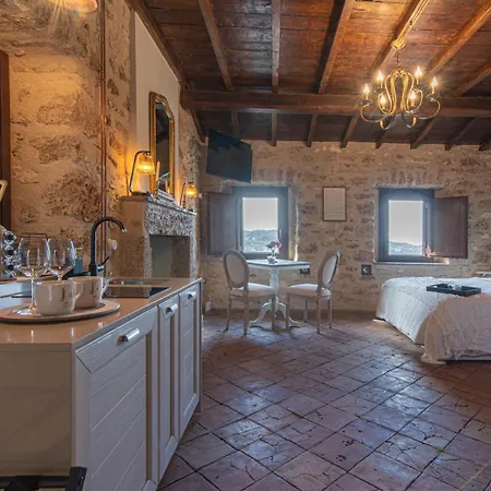 Arpinum Divinum Luxury Loft Apartment