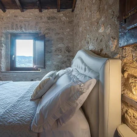 Apartment Arpinum Divinum Luxury Loft Arpino